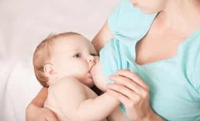 Bebek Ve Çocuklarda Süt Alerjisi