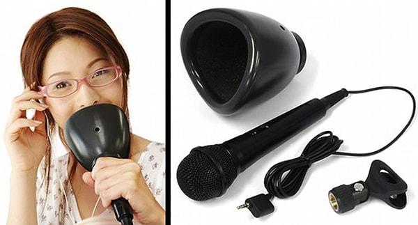 6. Gürültü çıkarmayan bir karaoke mikrofonu.