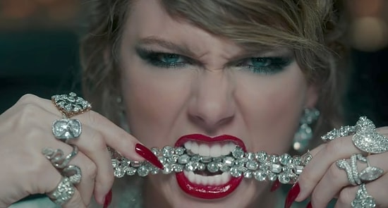 Самые популярные музыкальные видео, которые определяют последнее десятилетие