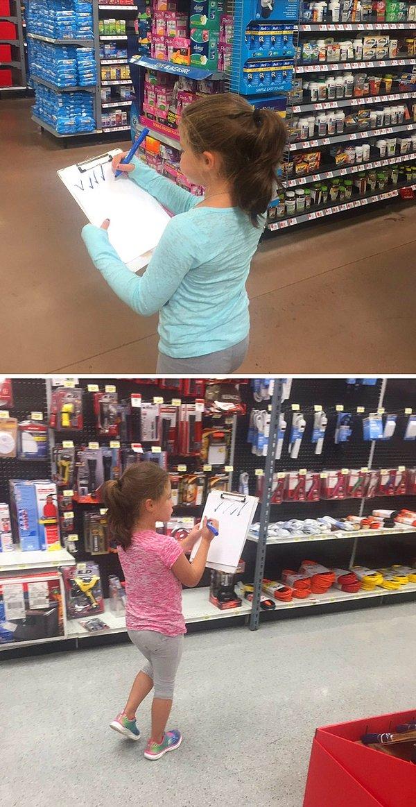 15. "Kızım ne zaman markete gitsek eline rastgele bir kontrol listesi alıyor ve bir şeyleri kontrol ediyor. Etraftaki herkes garip hissediyor."