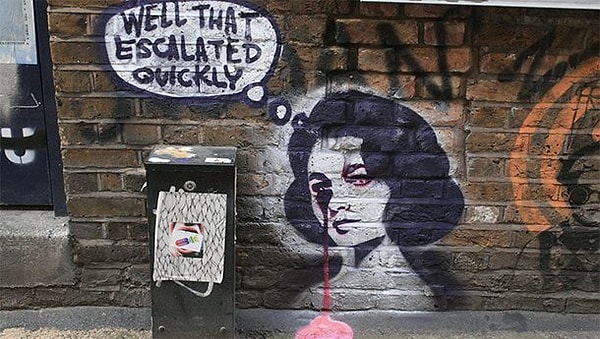 10. "Когда у меня родился второй ребенок, мой старший спросил меня, являюсь ли я все еще его мамой. Я подтвердила. Он посмотрел на меня очень серьезно, потом так же серьезно говорит: "Хорошо. Потому что если ты больше мне не мама, то я не позволю тебе быть ею вообще."