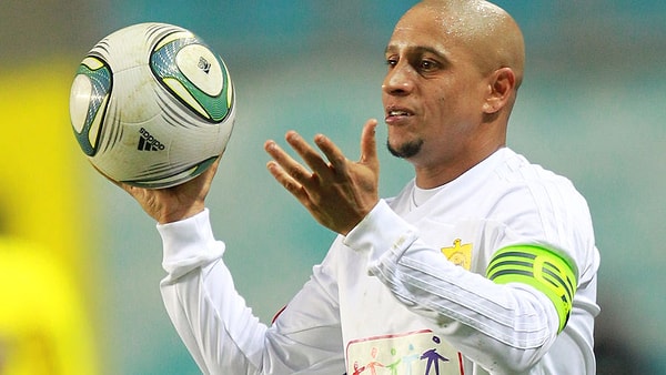 4. Узнали футболиста?