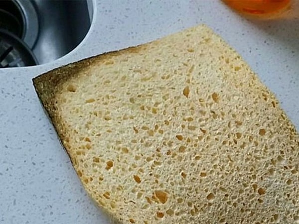 9. Это хлеб или губка для мытья посуды?