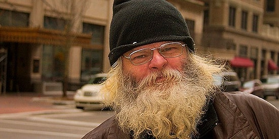 Тест: Угадайте кто это, профессор или бездомный?