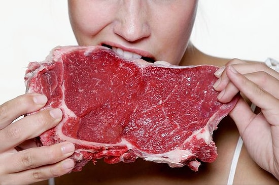 Список продуктов, которые не стоит употреблять на ночь