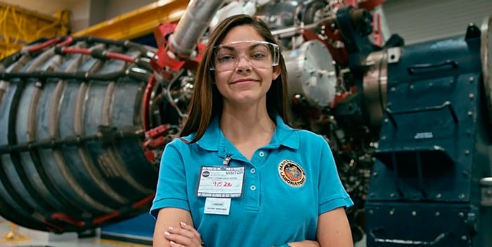 NASA готовит для полёта на Марс девушку, и ей всего 17