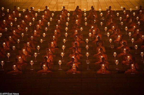 97. Budist ritüelleri - 2015