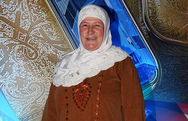 9. Кому досталась "синяя рука" в четвертом сезоне?