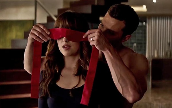 4. Отношения в БДСМ можно назвать холодными, дистанцированными и основанными на контроле и унижениях?