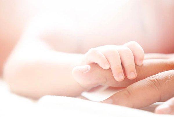 7. Bebeklerin parmak izleri, hamileliğin 10. ve 19. haftaları arasında oluşur.