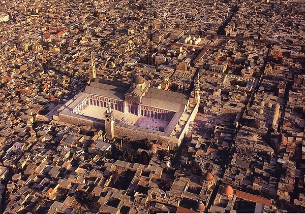 7. Дамаск считается самой древней столицей мира. В какой стране он находится?