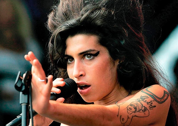 3. Эми Уайнхаус (1983-2011)