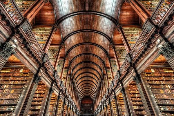 20. Это библиотека в городе...