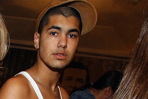 7. Ратмир Шишков - сын известной исполнительницы цыганских романсов Ляли Шишковой