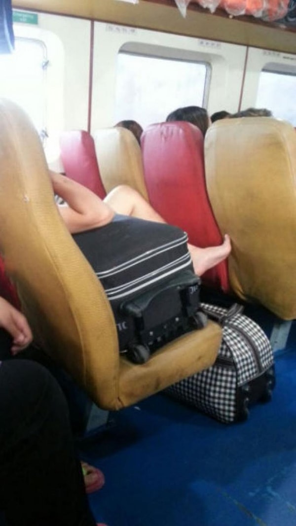 11. "Ну мне же жарко!"