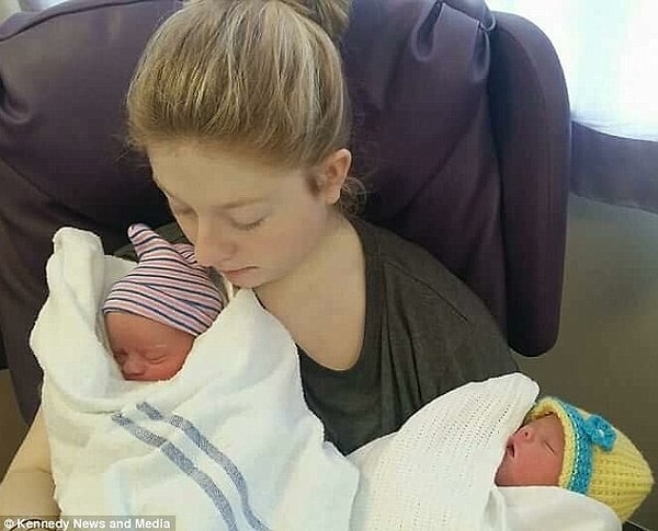 4. Женщина запаниковала, когда увидела, что Фрея расположена неправильно — ногами вперед. Появившись на свет, девочка не дышала. Но медики смогли объяснить Бет по телефону, что нужно делать, и Фрея ожила.