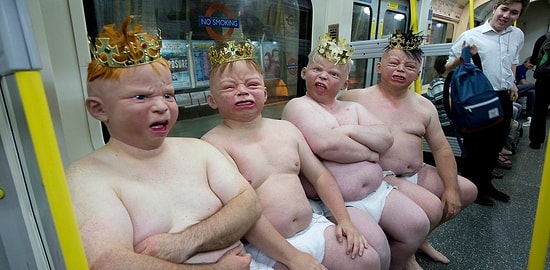 Короли фриков в метро: подборка вызывающих недоумение фото из "подземок" мира