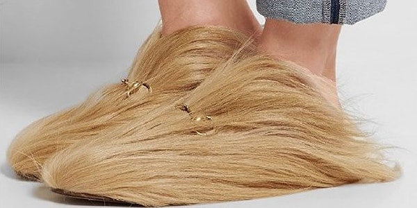 13. Назовите бренд обуви: