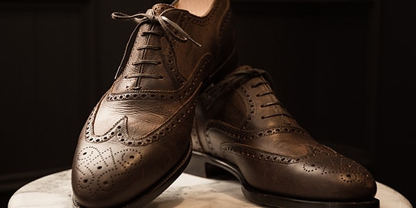 14. Назовите бренд обуви: