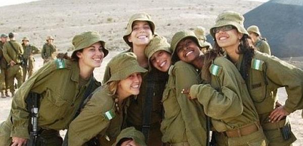9. İsrail kadınlara askerlik görevini zorunlu kılan tek ülkedir.