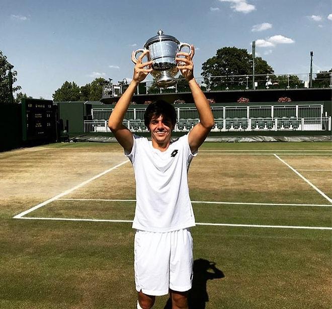 17 Yaşındaki Yankı Erel, Wimbledon'da Şampiyonluk Yaşayan İlk Türk Sporcu Oldu