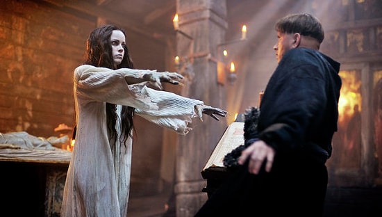 "Поднимите мне веки": Разбираетесь ли вы в нечистой силе?