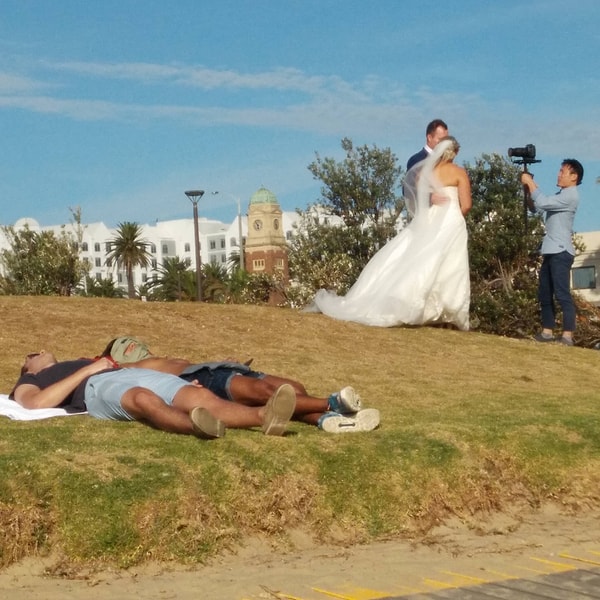 8. "Свадебная фотосессия, говорите? И че?"