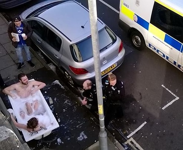 14. И пусть весь мир подождет...