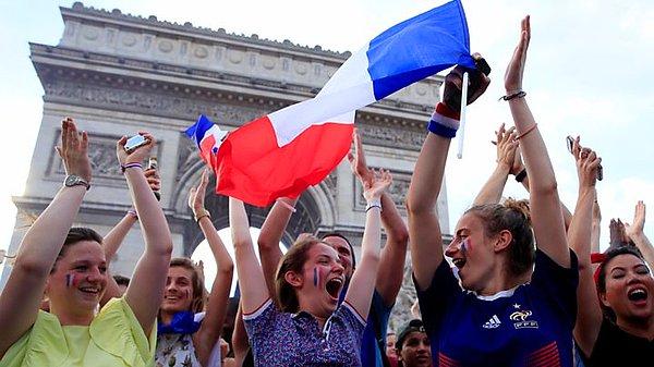 Fransa Milli Takımı'nın başarılı geçirdiği bu Dünya Kupası esnasında da benzer etkiler gözlendi.