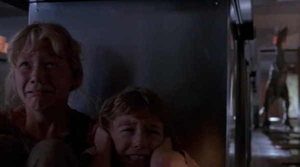 2. Звуки, с помощью которых общались между собой велоцирапторы в «Парке Юрского периода», - на самом деле издавали спаривающиеся черепахи.