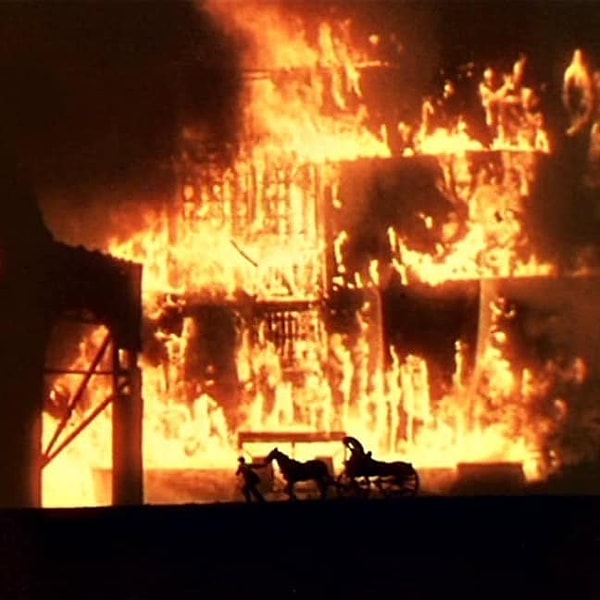 5. Для сцен пожара в Атланте в "Унесенных ветром" сожгли старые кинодекорациии компании Metro-Goldwyn-Mayer.