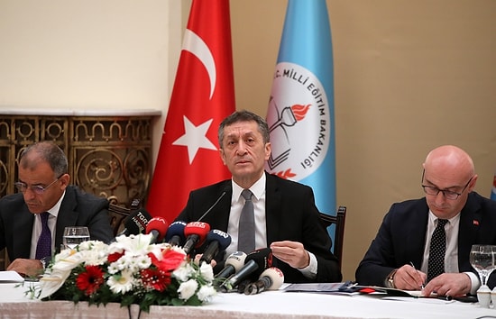 Milli Eğitim Bakanı Ziya Selçuk'tan 'Umut Dolu' Açıklamalar: 'Ben Bakan Olmaya Değil, Gören Olmaya Çalışacağım'