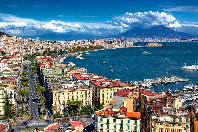 Napoli - İtalya