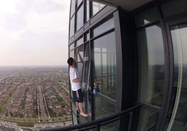 1. Итак, почему же женщины живут дольше мужчин?