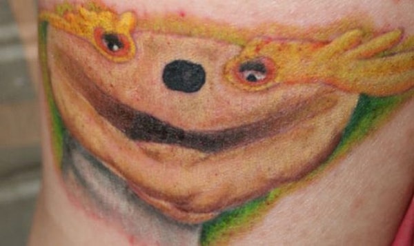 8. Некое непонятное существо... Интересно, хозяин сам хоть знает, что набил?