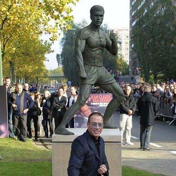 30. Jean-Claude Van Damme - Brüksel, Belçika
