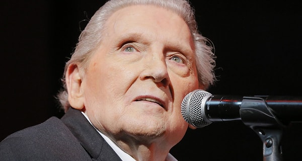 10. Джерри Ли Льюис (7 браков)