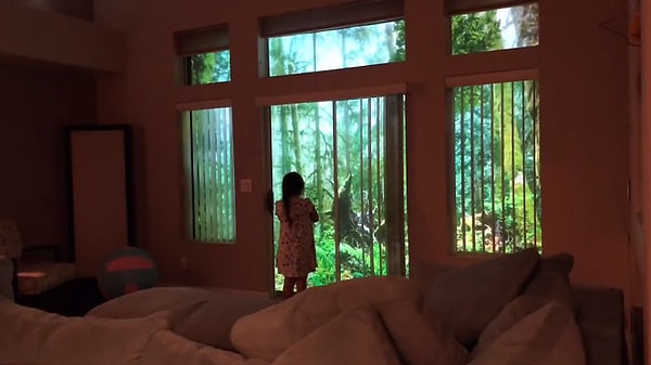 Amacı ise Shelby'nin penceresinden baktığı an Jurassic parkı görebilmesi.