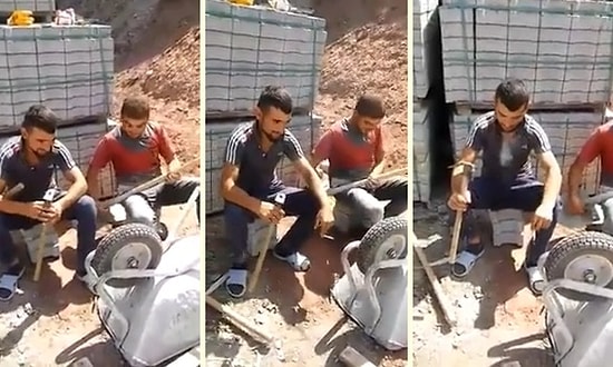 Ellerindeki Kısıtlı İmkanlarla Canlı Müzik Yapıp Gönüllerince Eğlenen İkili