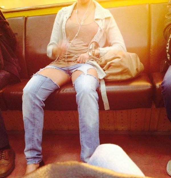 5. Когда ты очень большая поклонница джинсовой моды!