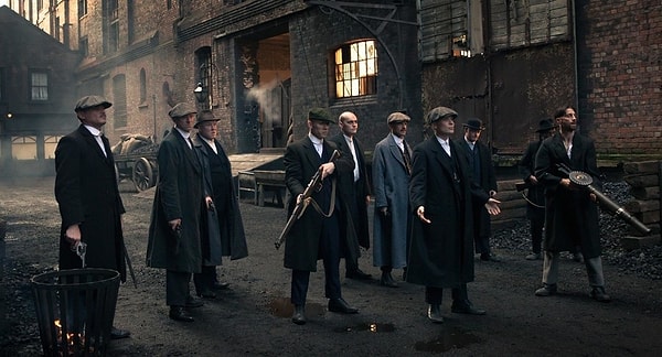 2. Острые козырьки (Peaky Blinders) | 2013