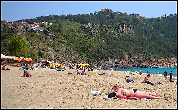 Son Senelerde Türkiye'yi Tercih Etmeyen Rusların Bu Yıl Alanya'ya Akın Etmesinin 7 Sebebi