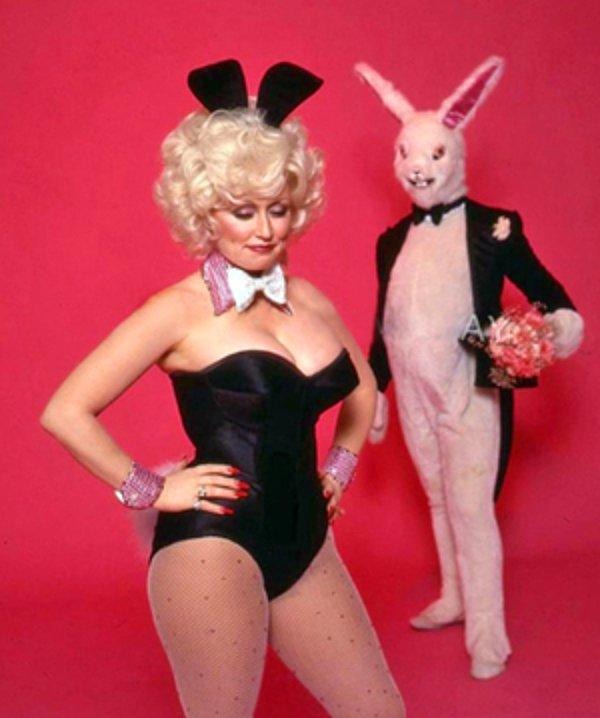 9. Playboy'un zombi tavşanı: