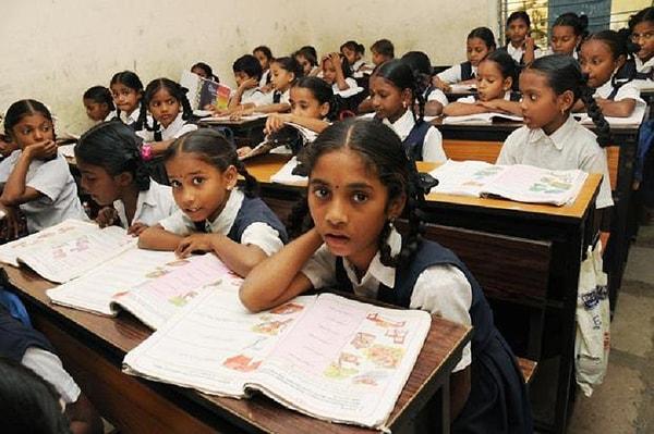 Ülkenin başkent bölgesi Delhi'de başlatılan eğitim reform hareketi tüm dünyanın dikkatini çekiyor.