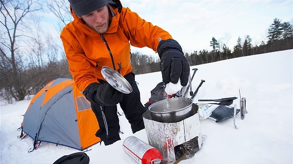 6. Необходимое количество калорий в день при холоде?