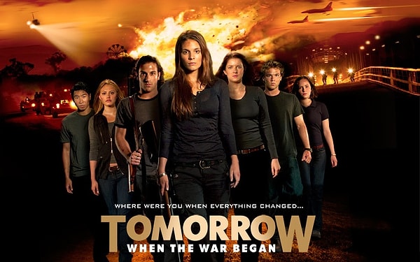 16. "Tomorrow, When the War Began" - "Вторжение: Битва за рай"