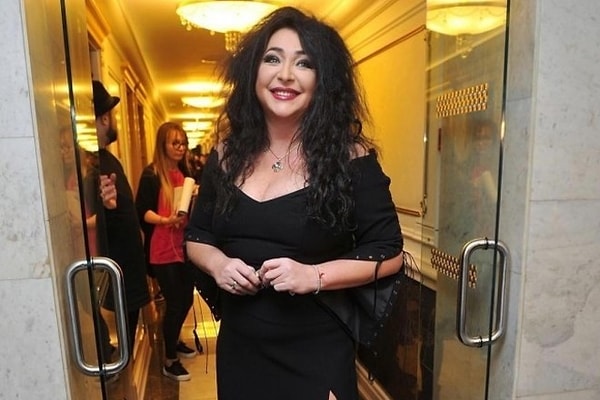 6. Сколько мужей было у Лолиты Милявской?