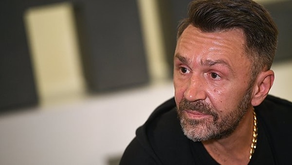 2. Скандальный Сергей Шнуров с доходом 13,9 млн долларов расположился на второй строчке.