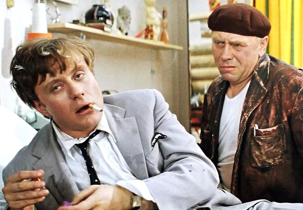 2. Редко бывают с похмелья