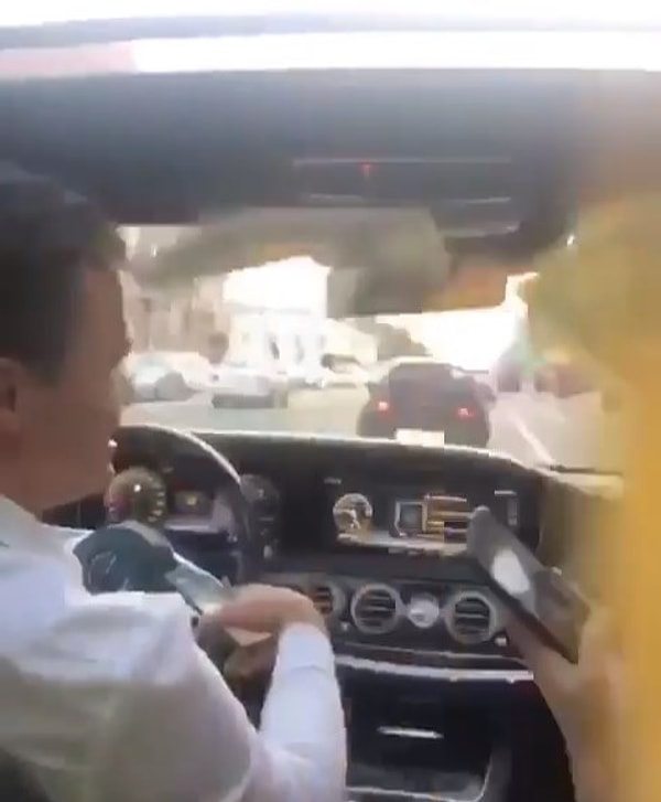 Этих товарищей уже разыскивает местная полиция.